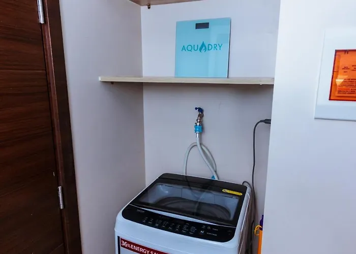 Apartment Modern One Br Makati Swim Gym Parking Netflix Fast 2428 Manila