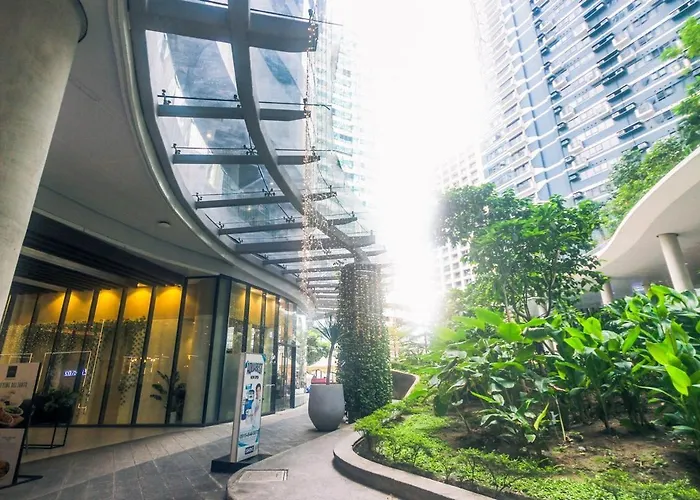 Modern One Br Makati Swim Gym Parking Netflix Fast 2428 Manila