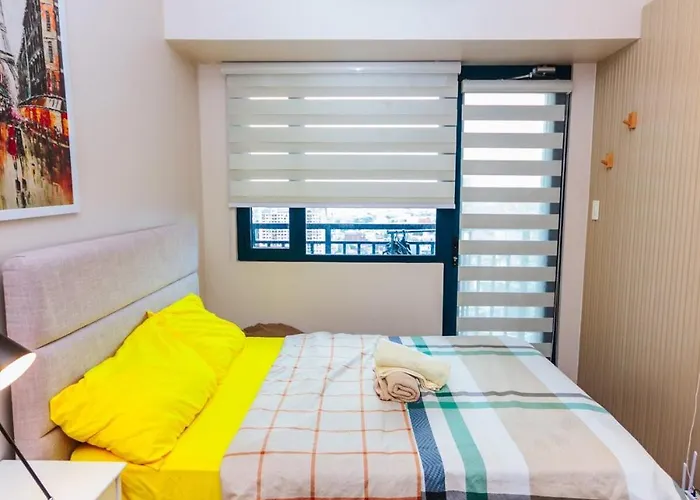 Apartment Modern One Br Makati Swim Gym Parking Netflix Fast 2428